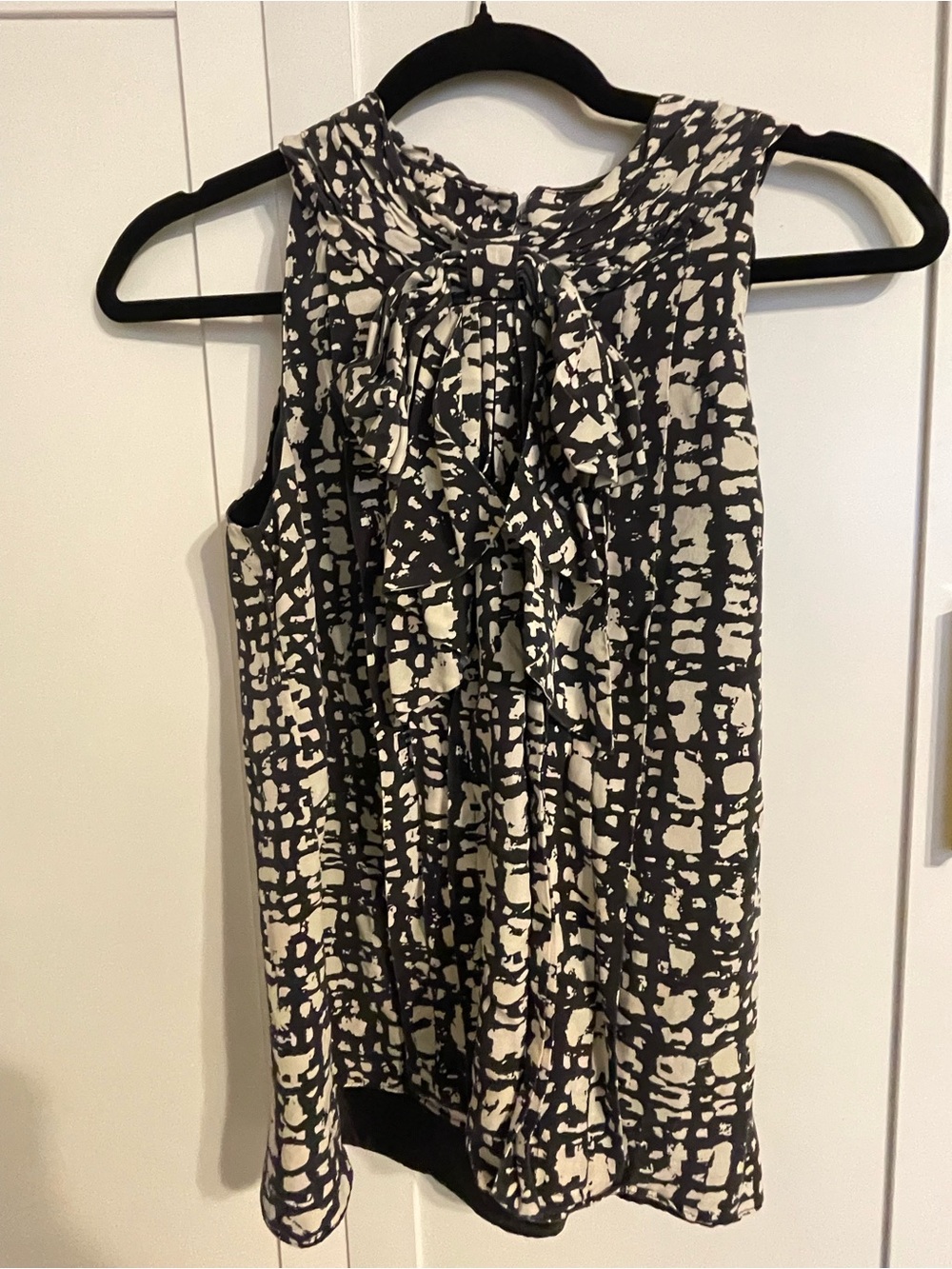kate spade Black and Cream Abstract Sleeveless Top with bow